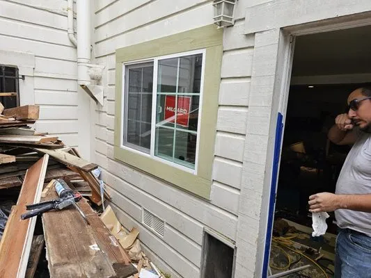 Gonzalez Home Service Logo