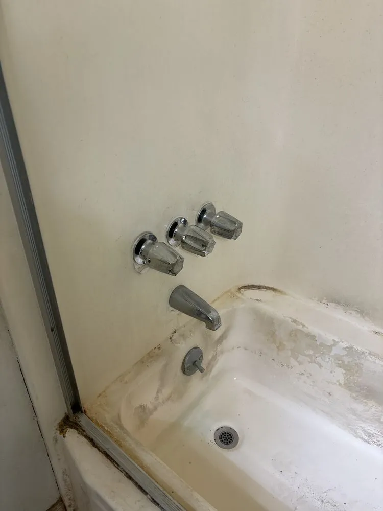 Slide of Good Earth Plumbing