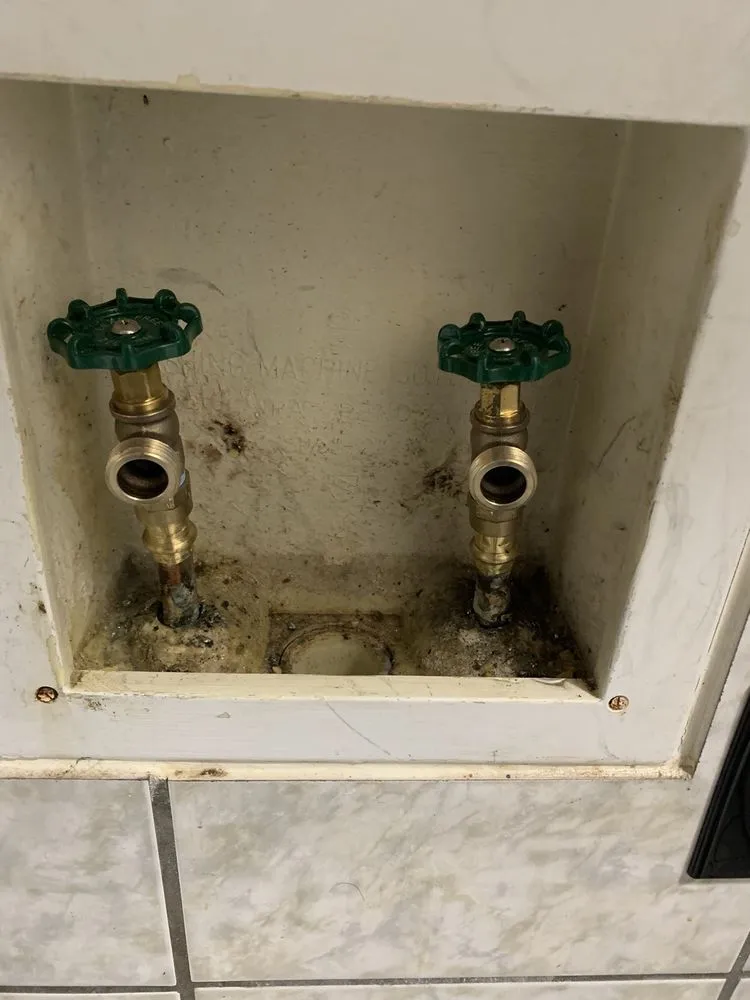 Slide of Good Fellas Plumbing & Leak Detection