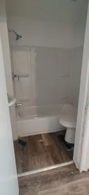 Good Hands Management Logo