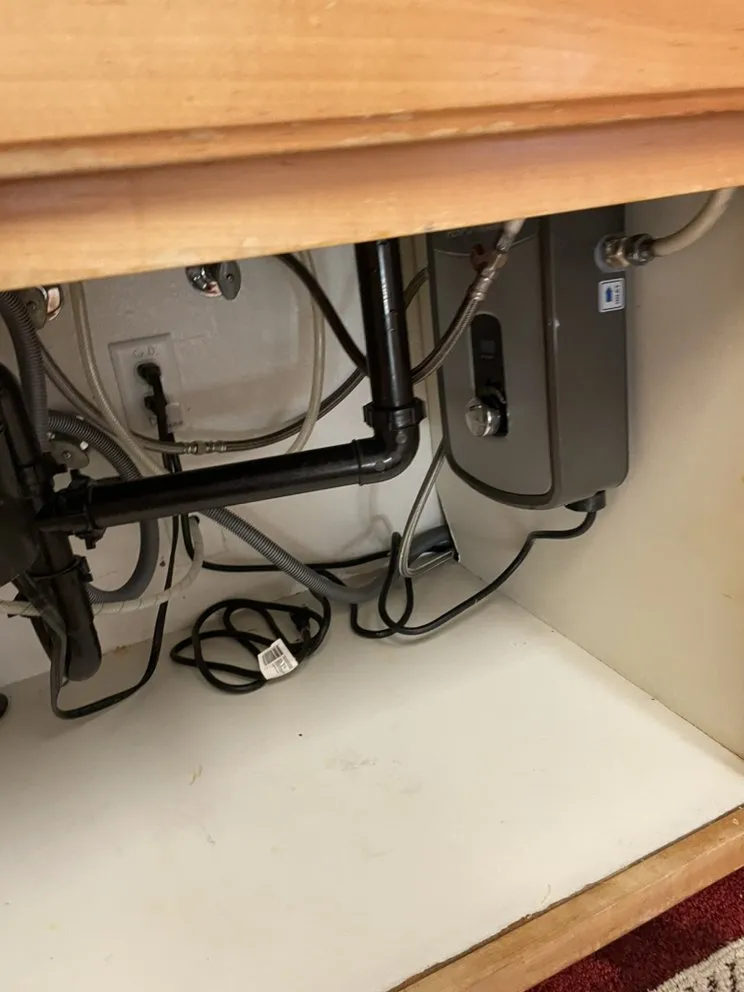 Emergency plumbing repair for homes in Santa Monica, CA by GoodGuy Plumbing