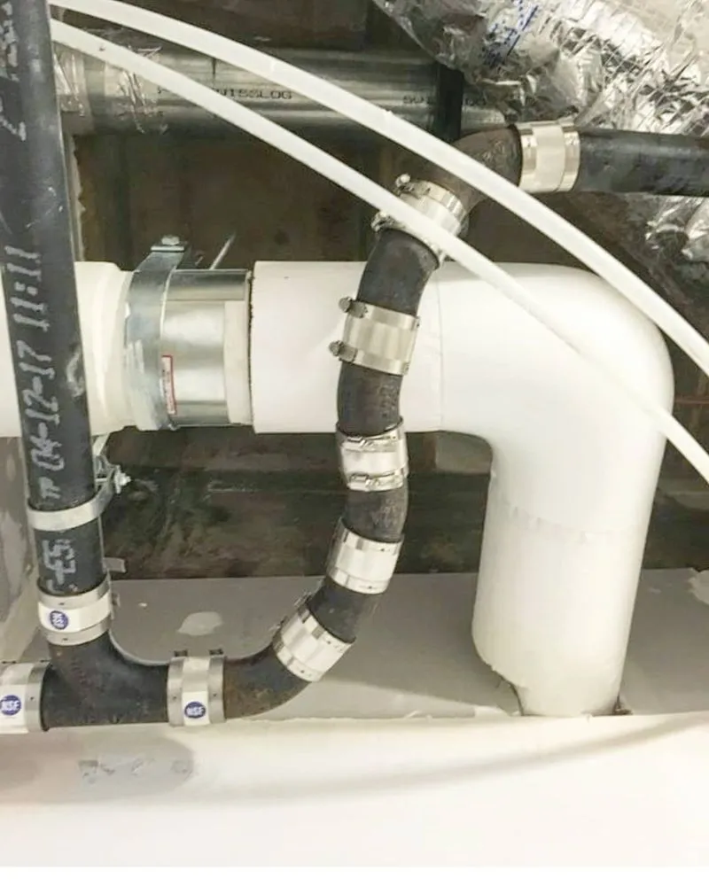 Slide of Goose Island Emergency Plumber