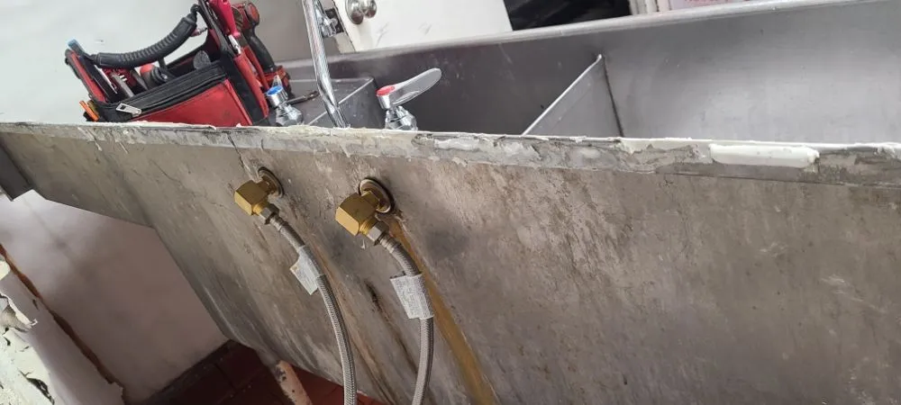 Slide of Gopar's Plumbing