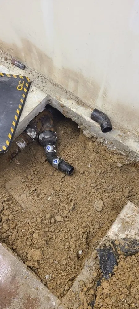 Slide of Gopar's Plumbing