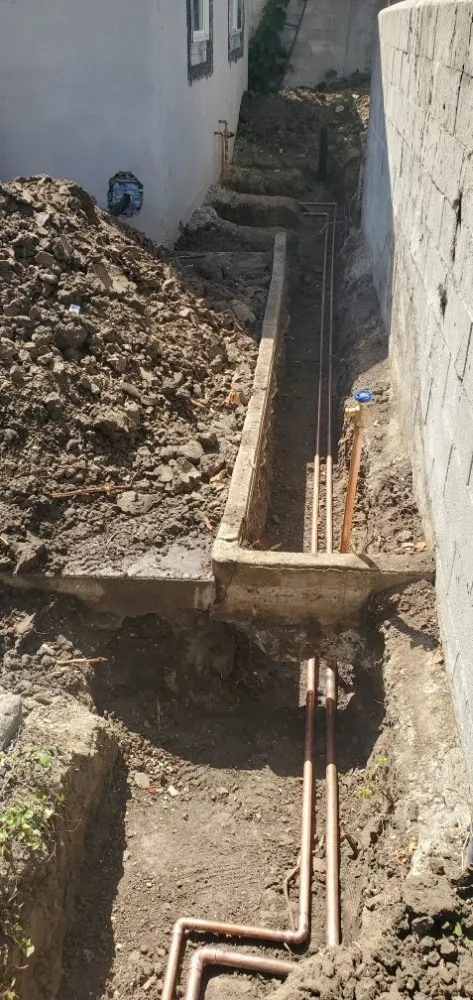 Slide of Gopar's Plumbing