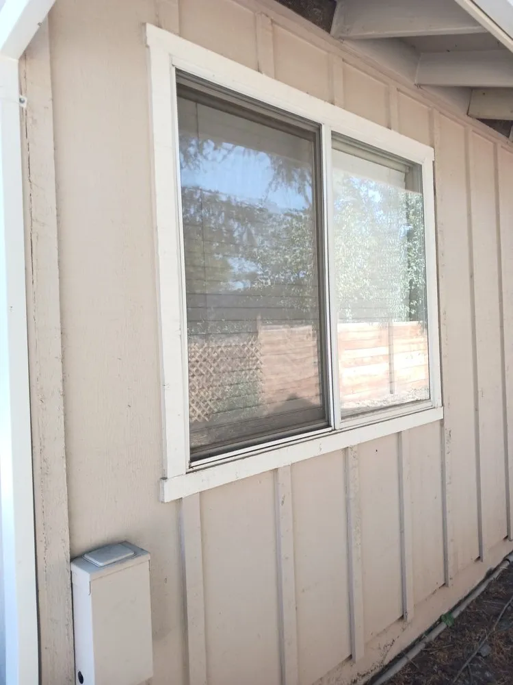 Slide of Gordons Prestige Handyman Services