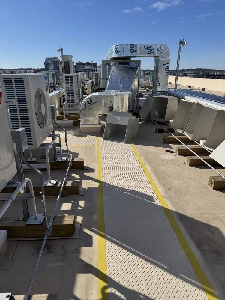 Slide of G&R Heating Air Conditioning Plumbing