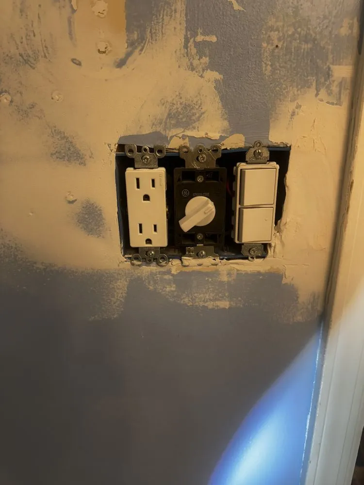 Slide of G&R Home Solutions