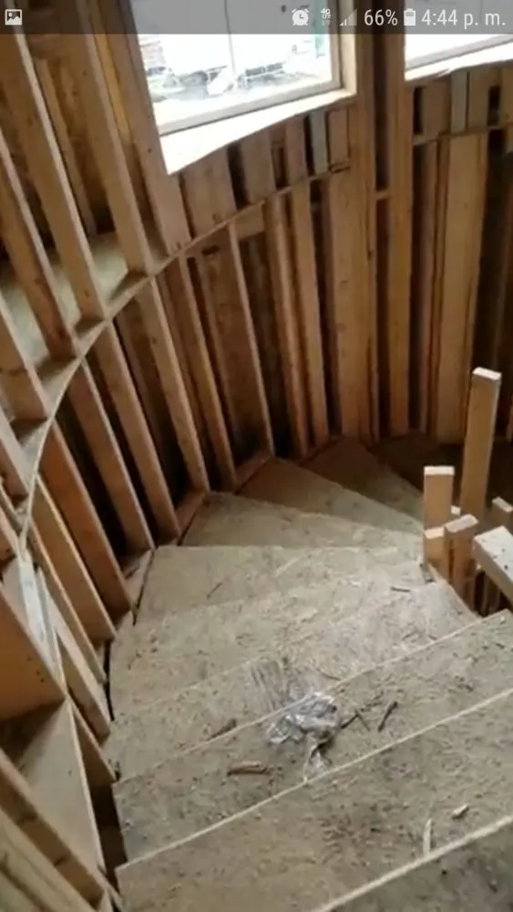 Slide of Granados Construction