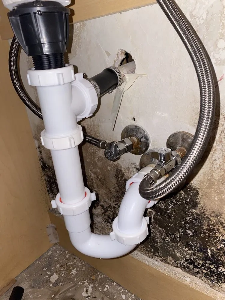 Slide of Grand Phantom Handy Services