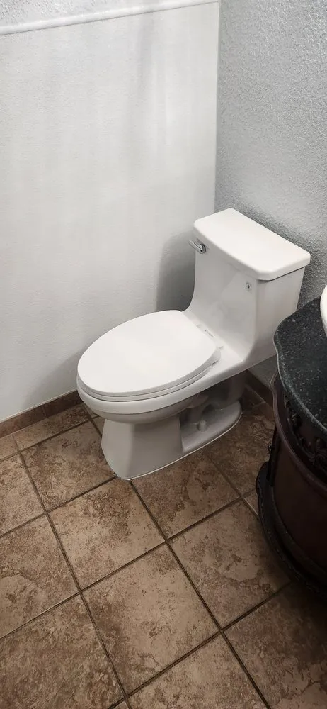 Trusted water heater service experts serving League City, TX - Grand Slam Plumbing