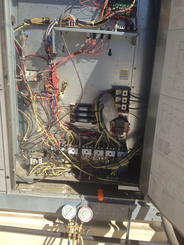 Expert emergency plumbing for homes in Palm Desert, CA by Grant Air Conditioning Plumbing & Heating