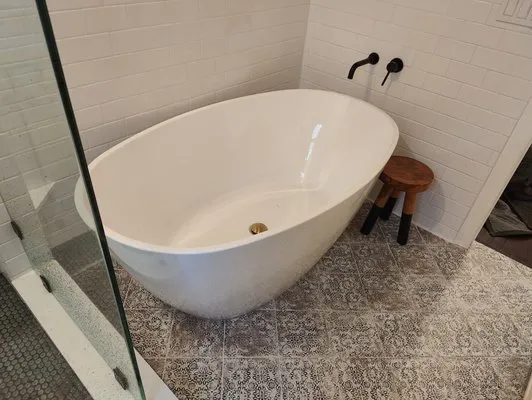 Gravesend Plumbing & Heating Logo