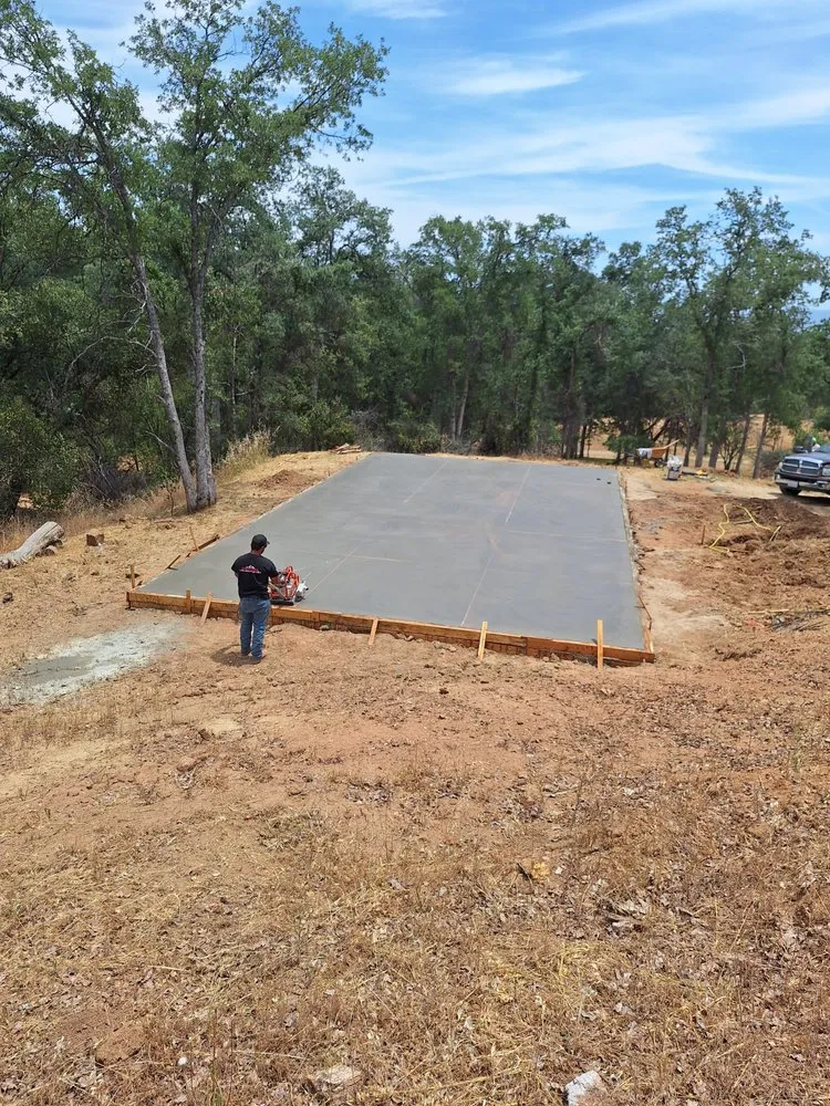 Slide of Graylight Construction