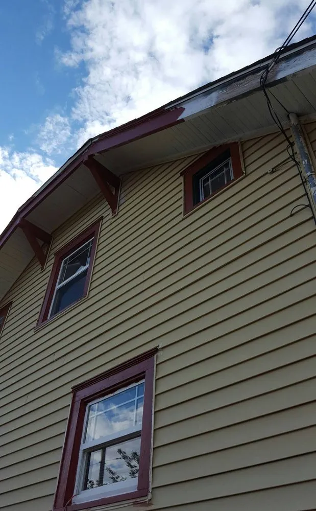 Slide of Grayson's Contracting