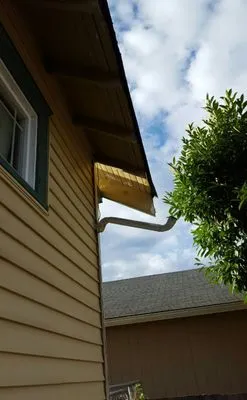 Grayson's Contracting Logo