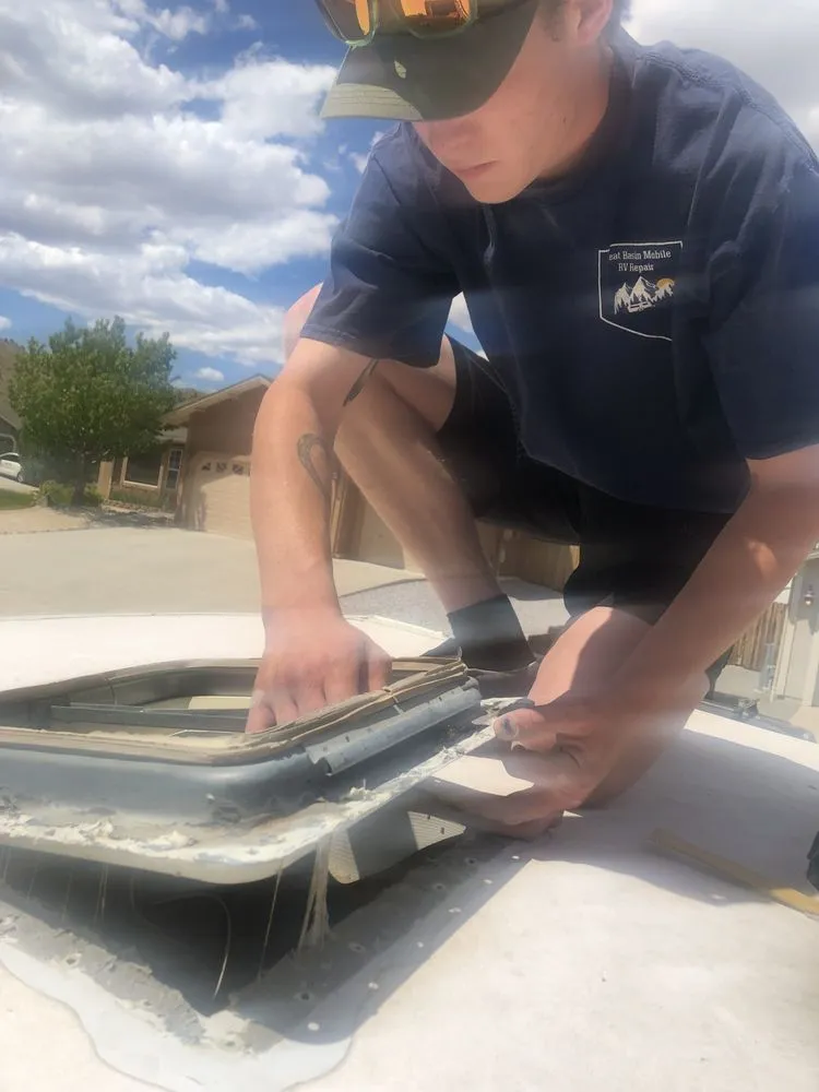 Slide of Great Basin Mobile RV Repair