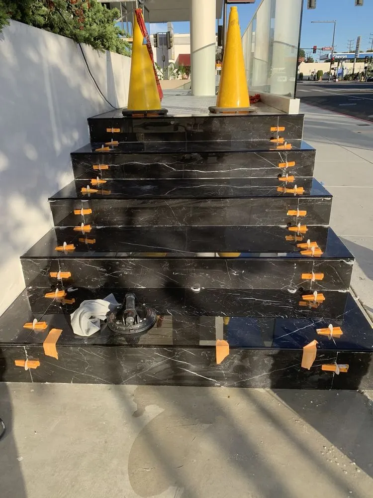 Slide of Great Deal Handyman