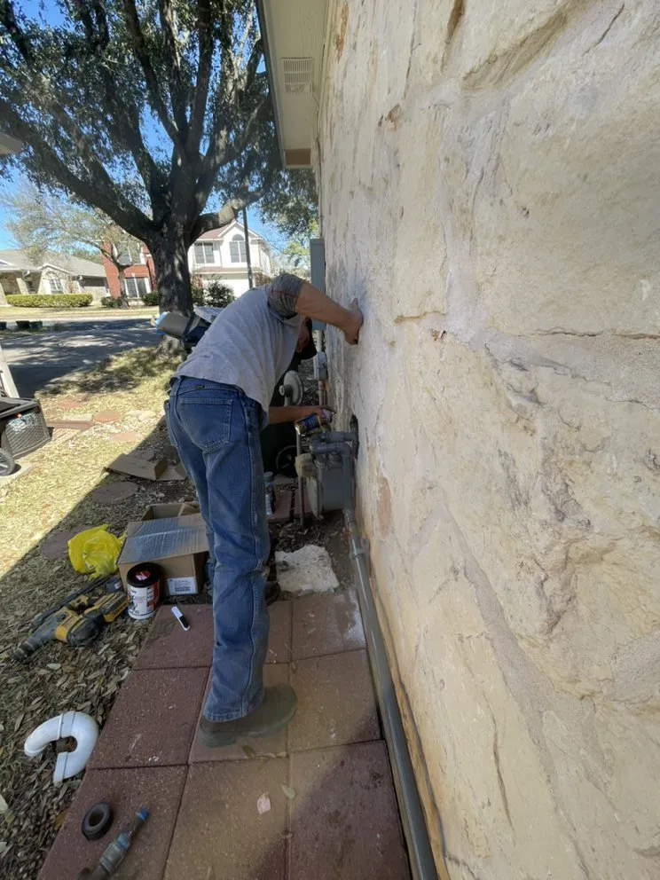 Professional drain cleaning service in Laguna Beach, CA - Green Garden Plumbers Laguna Niguel