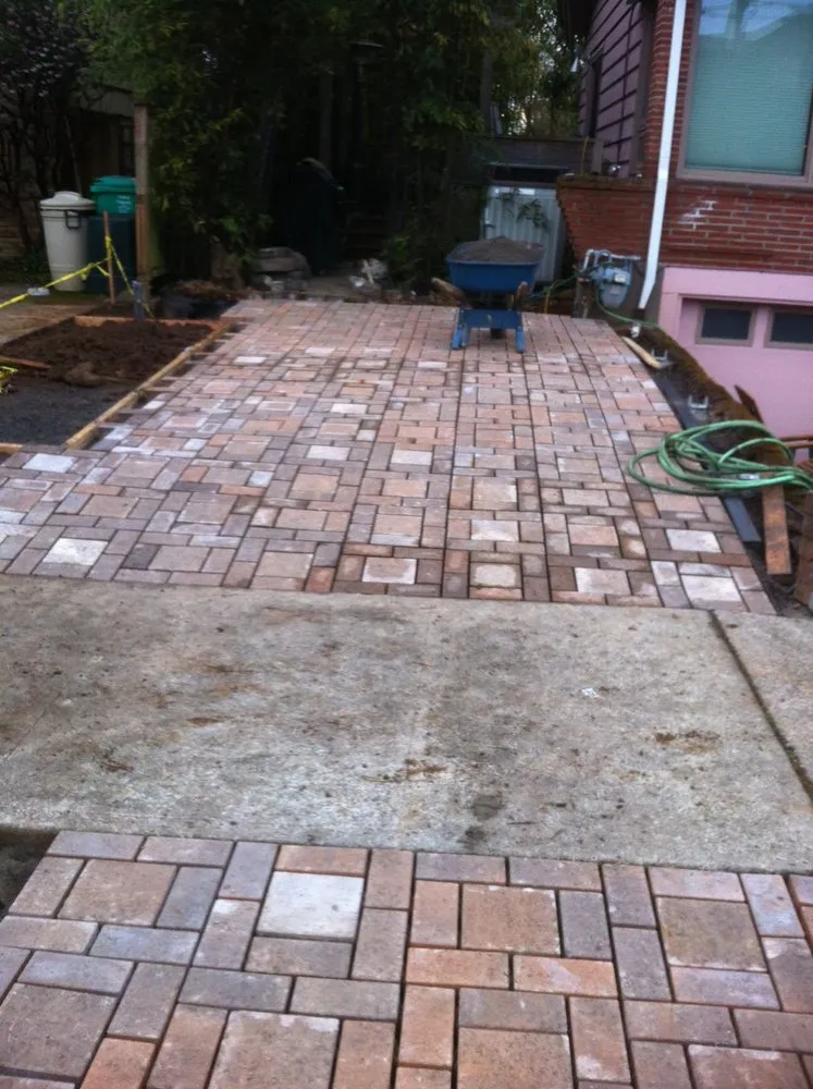 Slide of Green Leaf Irrigation & Landscape