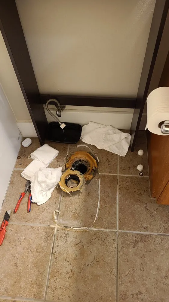 Slide of Green Planet Plumbing