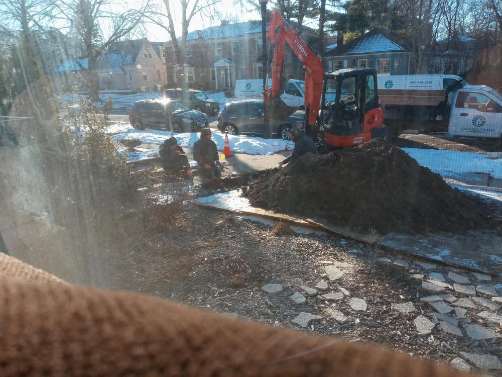 Quality water heater service in Des Plaines, IL by Green Tech Plumbing