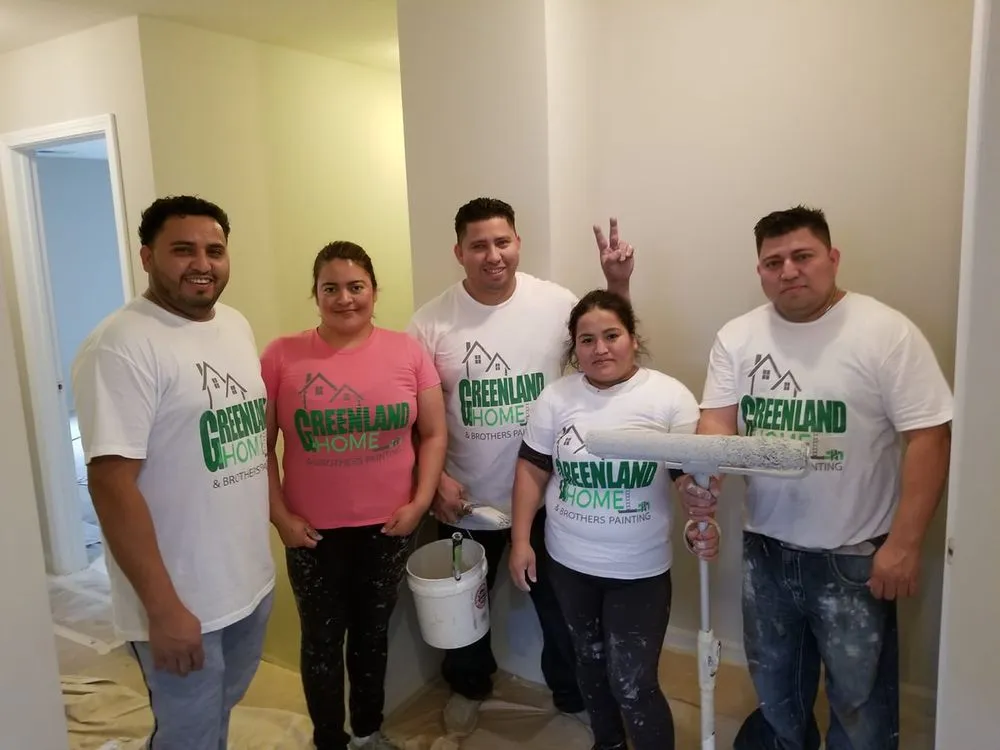 Slide of Greenland Home