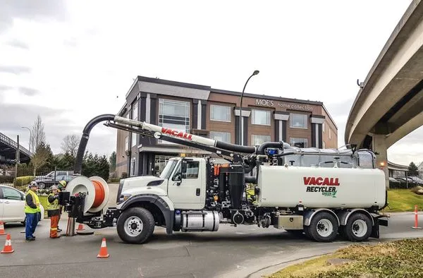 GreenLine Environmental Solutions Logo