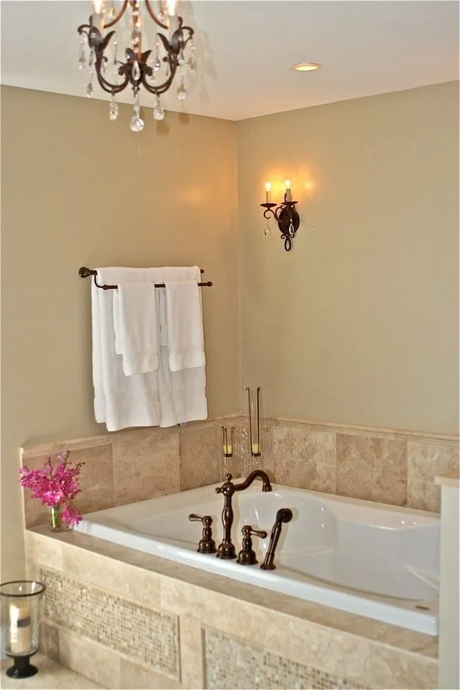 Slide of Greg Norman & Associates, Inc.