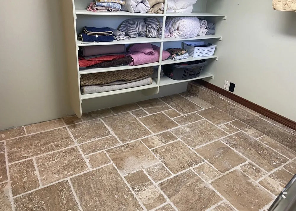 Slide of Gri Quality Renovations