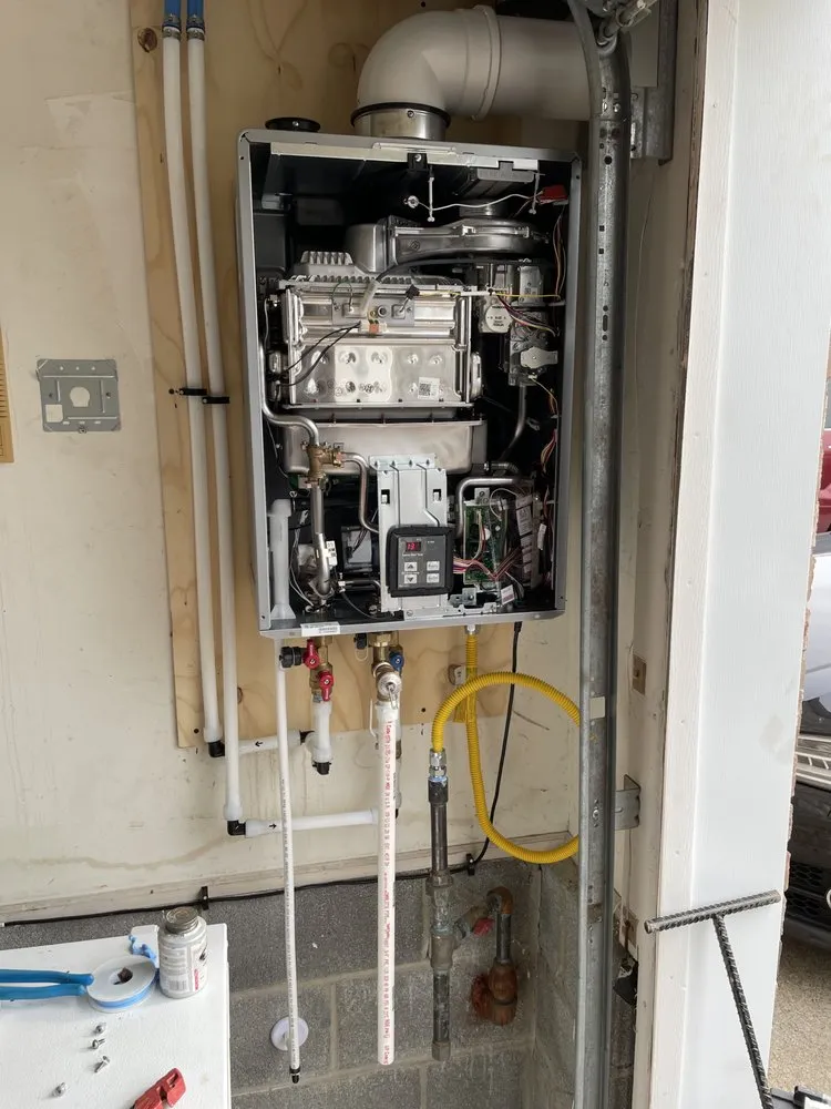 Slide of Griffith & McKee