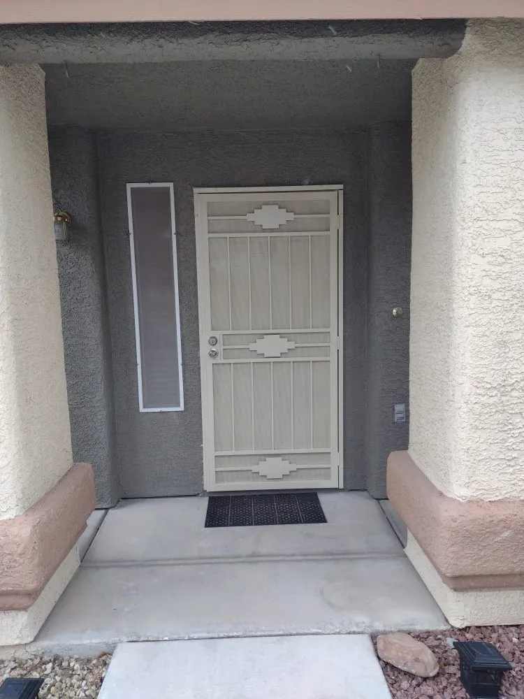 Slide of Groovy Floors Handyman