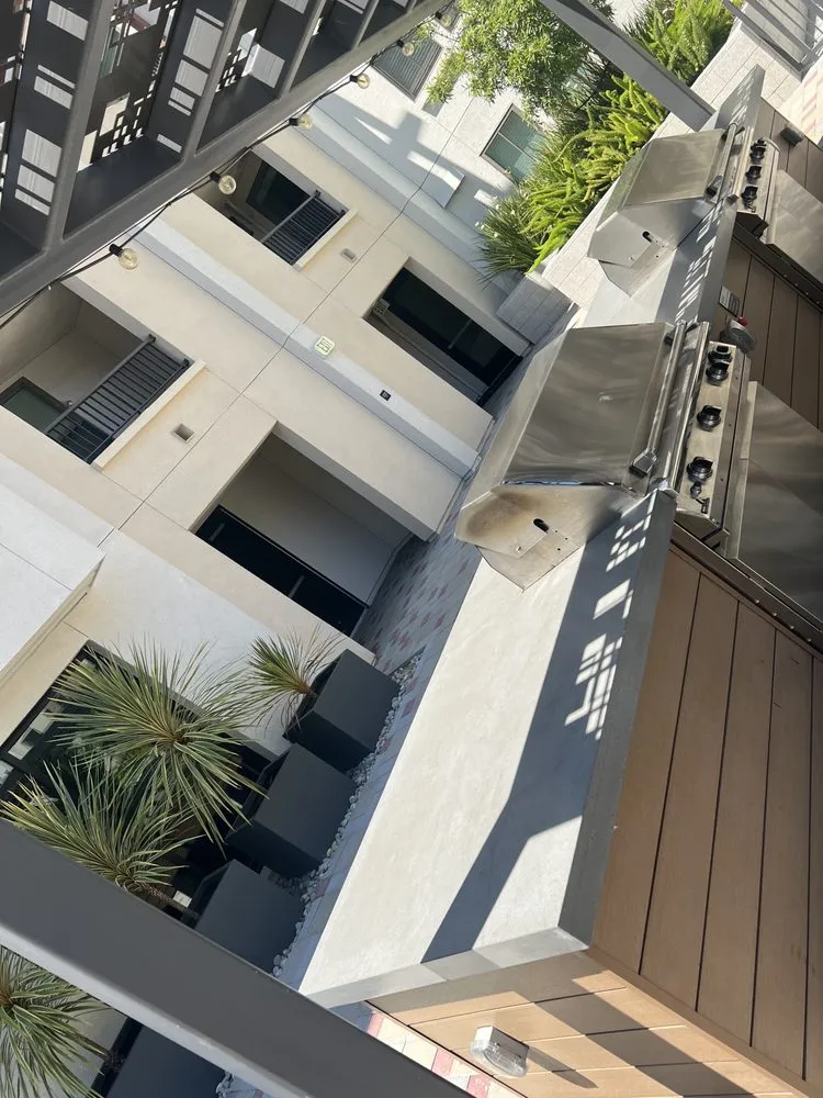 Slide of GS Handyman