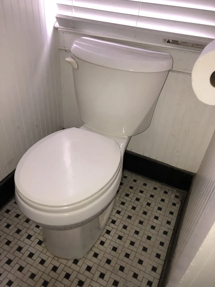 Slide of Guaraggi's Plumbing Services