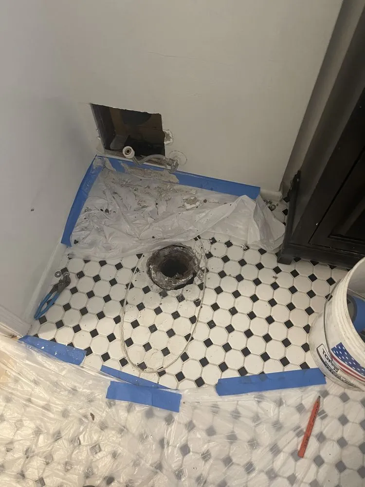 Emergency drain cleaning for homes in San Fernando Valley, CA by Guardian Plumbing & Rooter