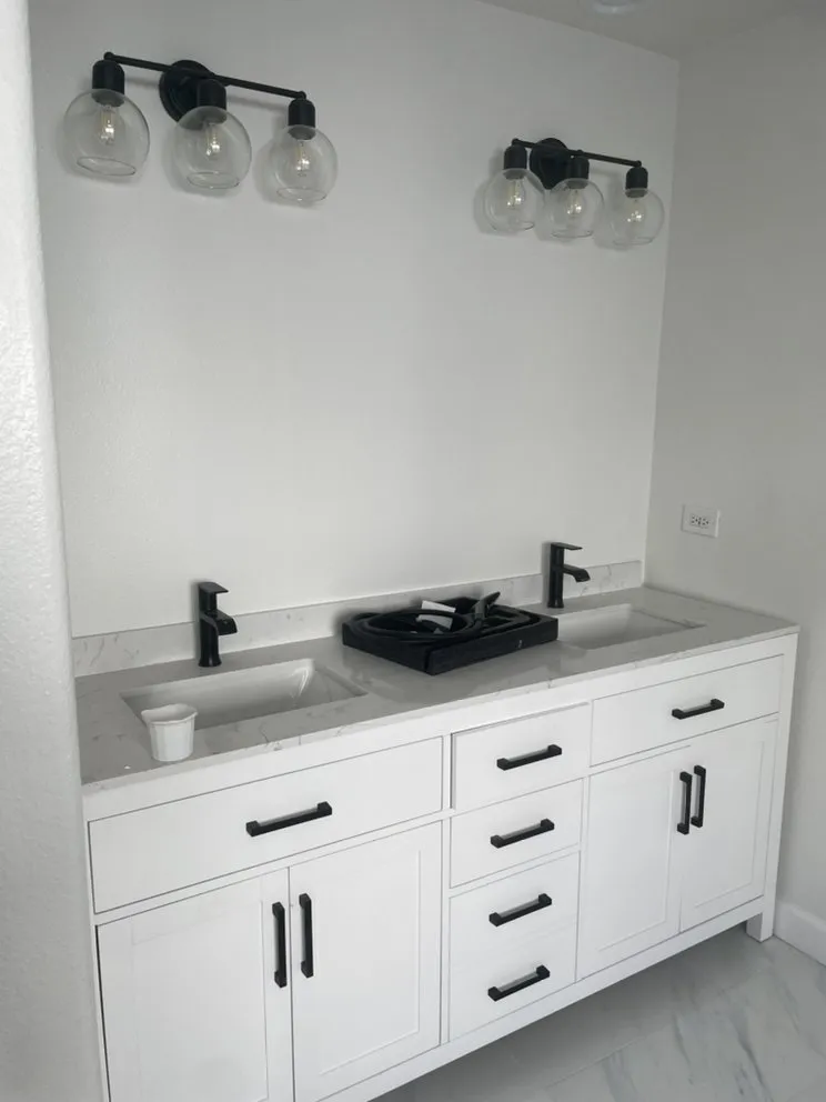 Slide of Gudino Construction