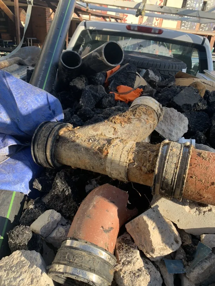 Slide of Guerreros Plumbing Service