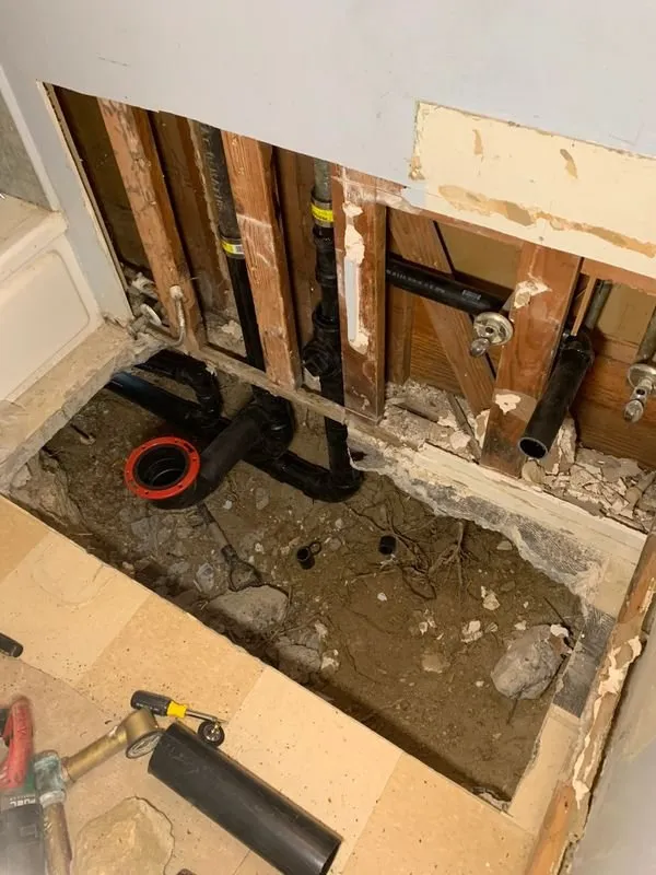 Slide of Guerreros Plumbing Service