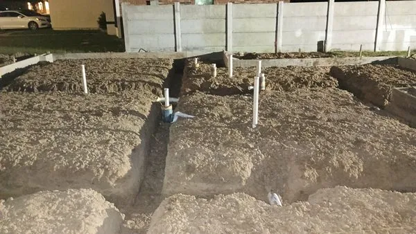 Guevara Plumbing Logo