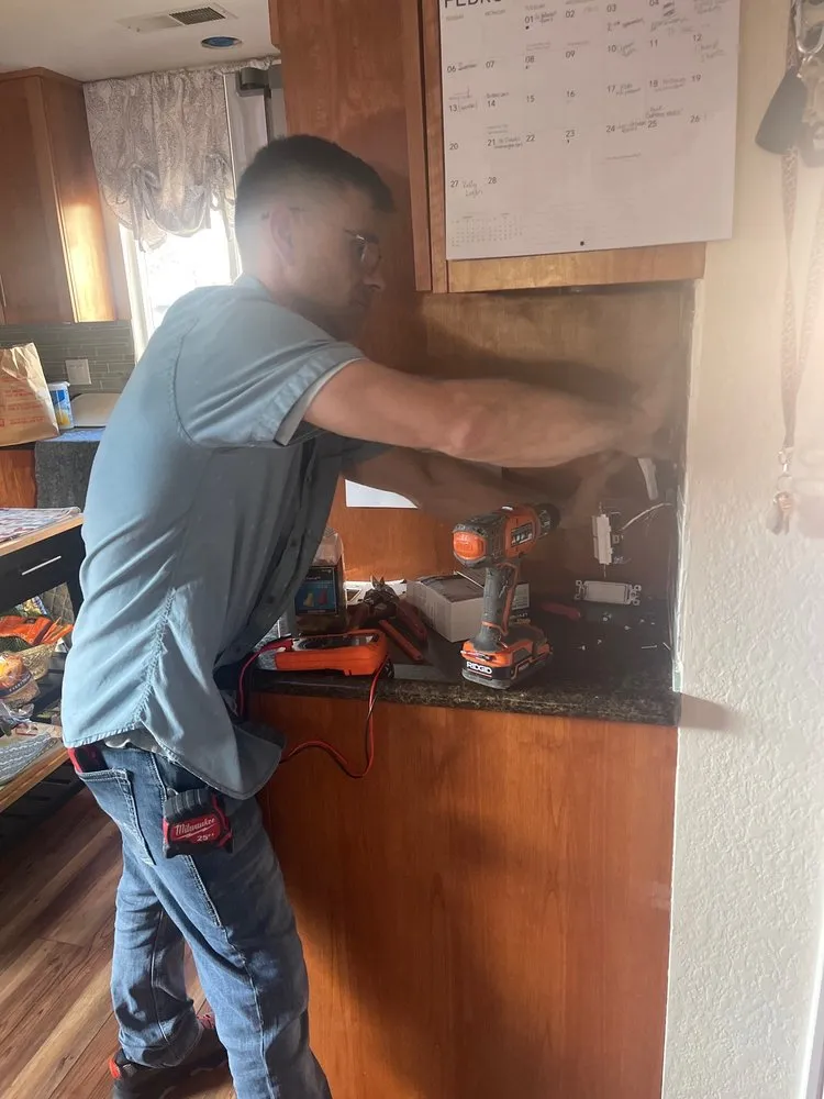 Slide of Gunneau's Home Services