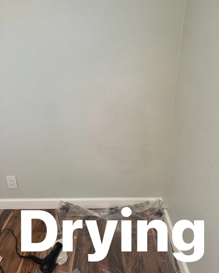 Slide of Guss Commercial & Residential Maintenance