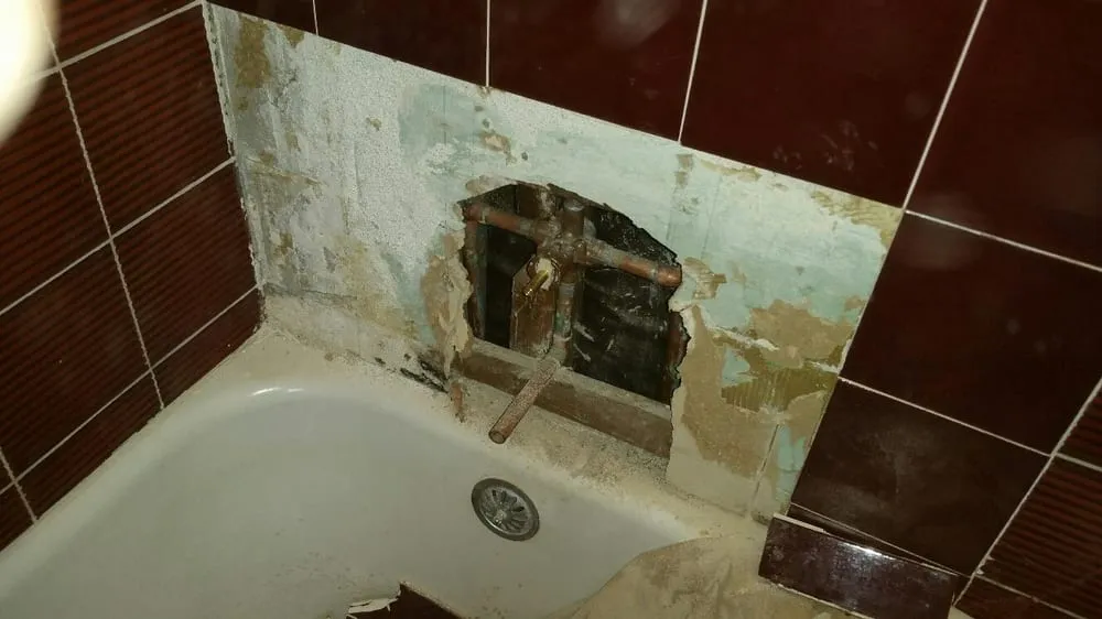 Slide of GuyCo Construction