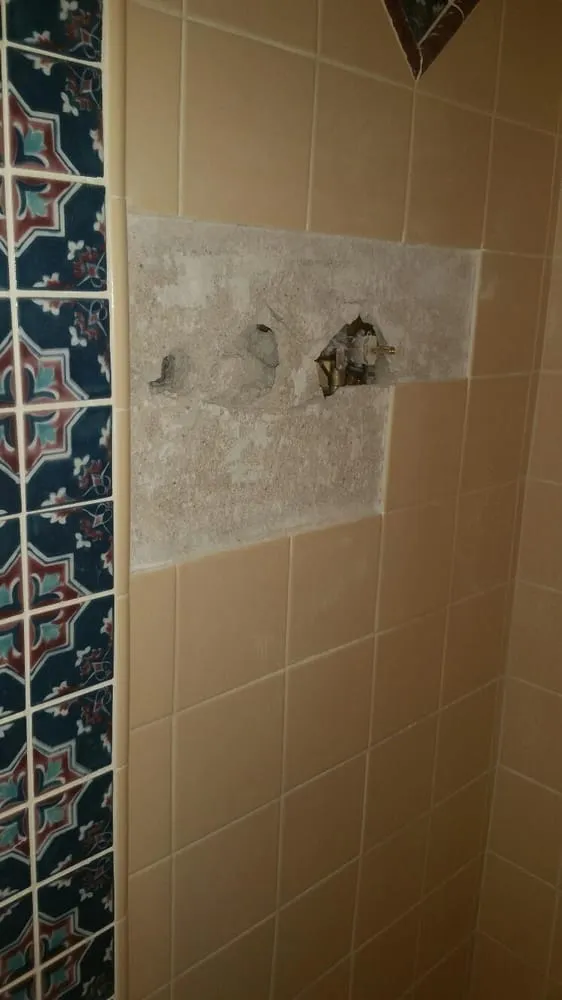 Slide of GuyCo Construction