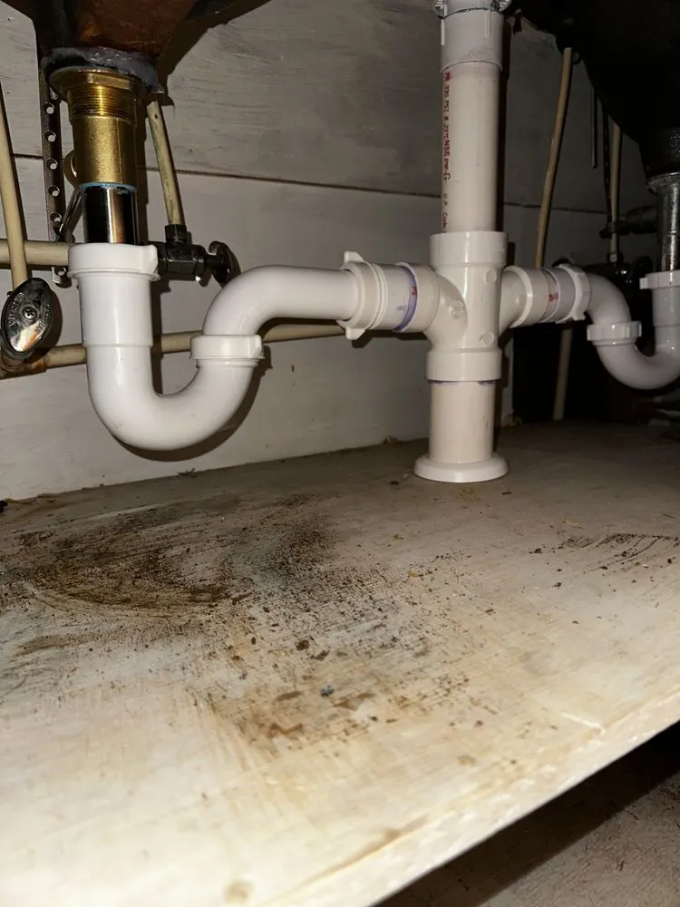 Slide of Gwynn Plumbing