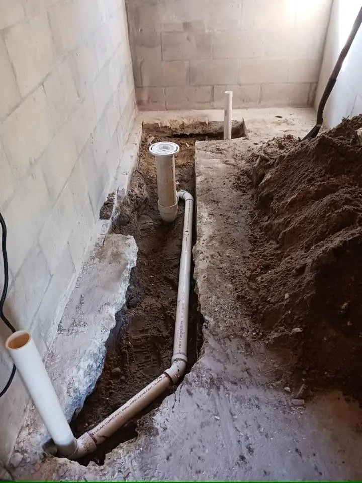 Slide of H & D Plumbing