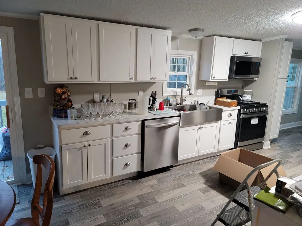 Slide of H & M Mobile Home Remodelers