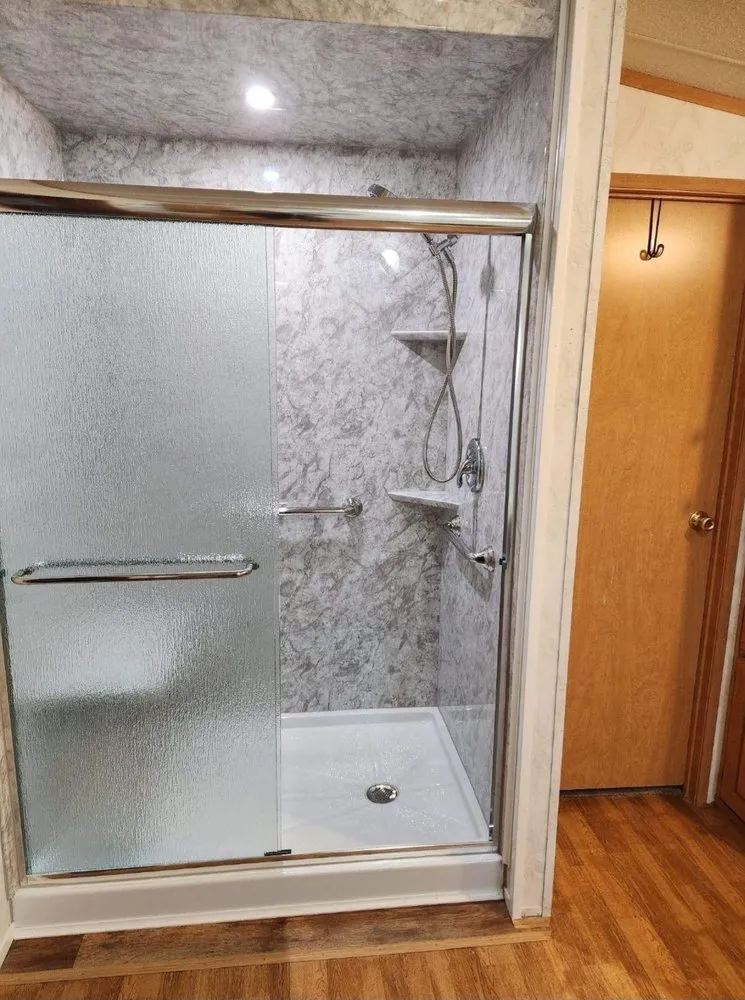 Slide of H & M Mobile Home Remodelers