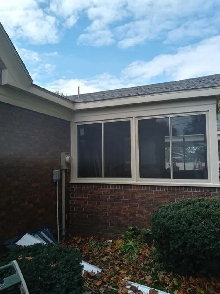 Slide of H I C Handyman Service