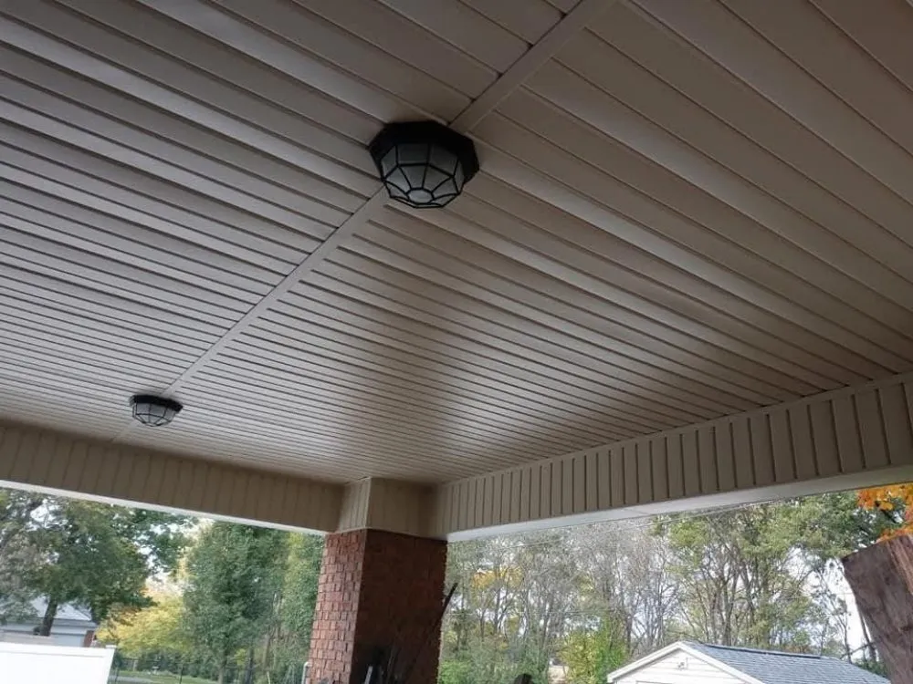 Slide of H I C Handyman Service