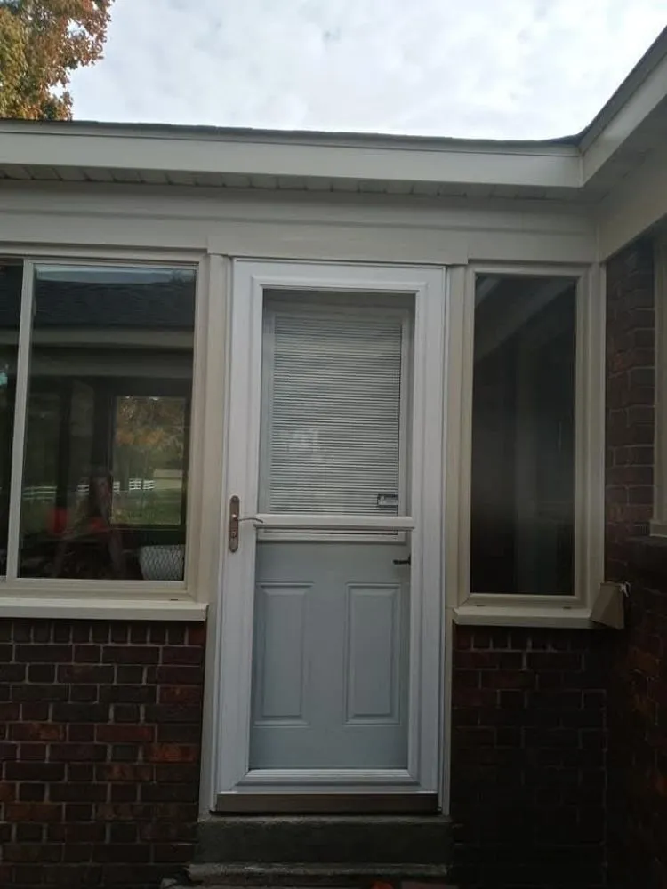 Slide of H I C Handyman Service